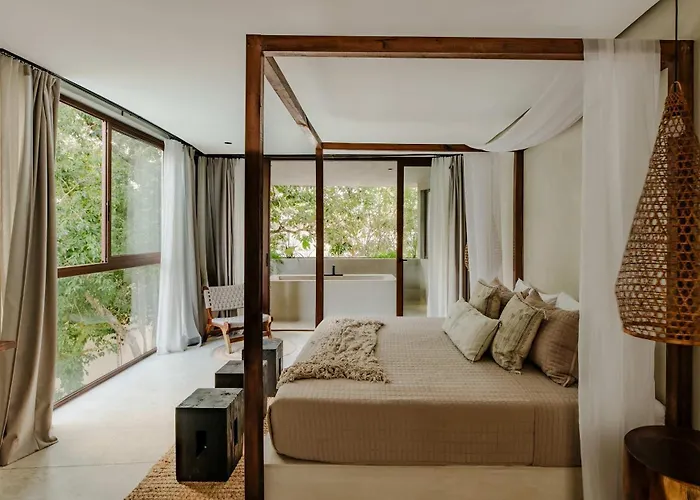 Jungle For 16 - Dual Pools & Fire Pit Tulum