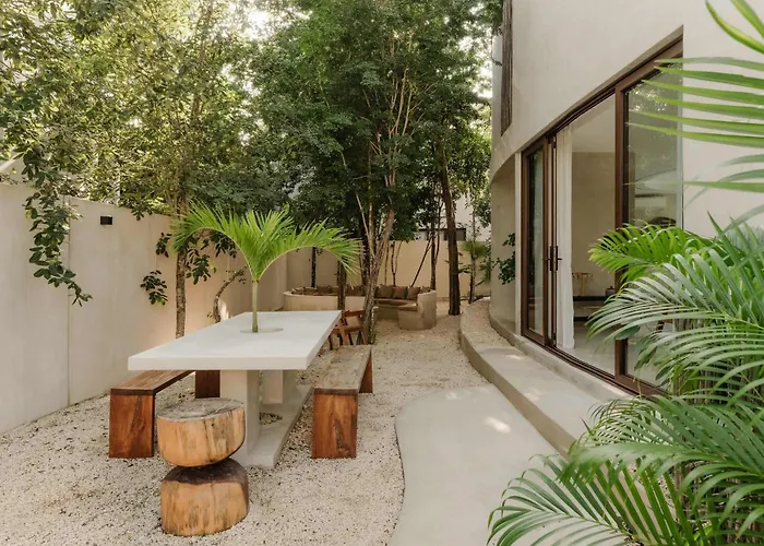 Jungle For 16 - Dual Pools & Fire Pit Casa de férias